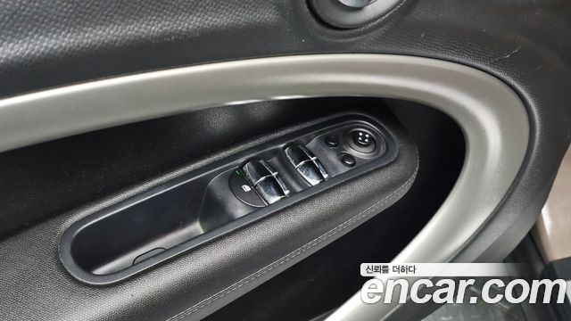 Mini Countryman 2014 — photo 26