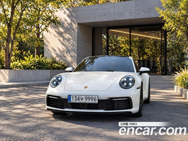 Porsche 911 2024 — photo 3