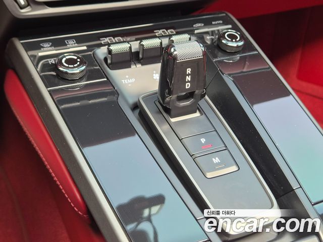 Porsche 911 2024 — photo 9