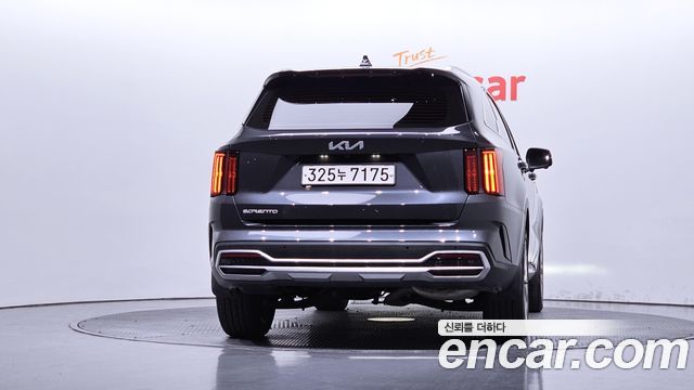 Kia Sorento 2023 — photo 4