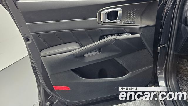 Kia Sorento 2023 — photo 14