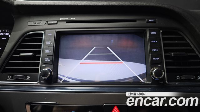 Hyundai Sonata 2015 — photo 24