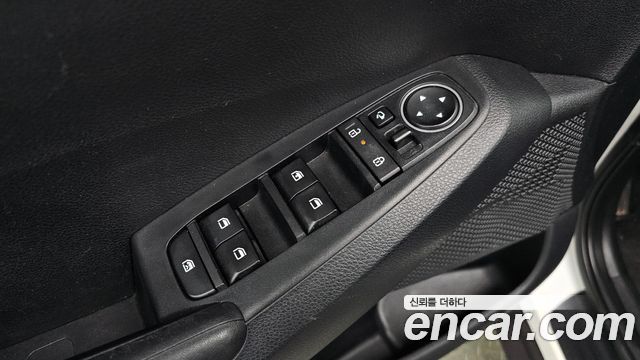 Kia Seltos 2023 — photo 27