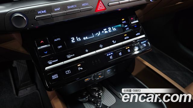 Hyundai Grandeur 2023 — photo 15
