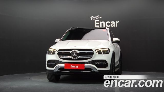 Mercedes-Benz GLE-Class 2022 — photo 3