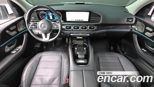 Mercedes-Benz GLE-Class 2022 — photo 10