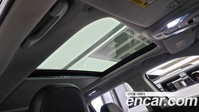 Jeep Compass 2019 — photo 17