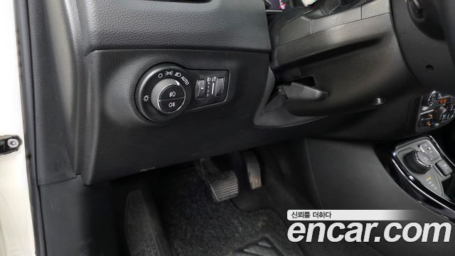 Jeep Compass 2019 — photo 18