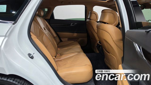 Genesis G80 2022 — photo 17