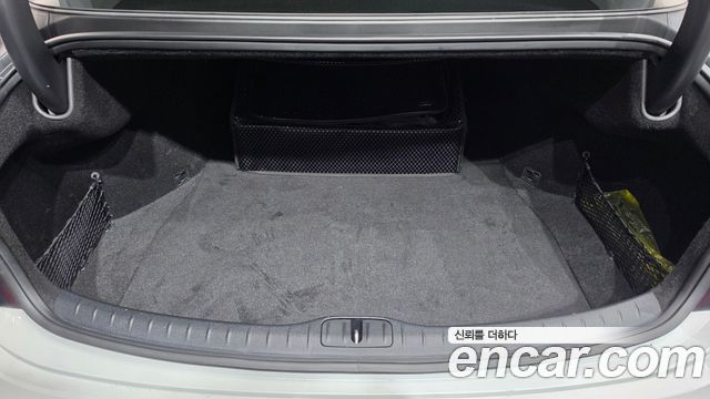 Genesis G80 2022 — photo 26