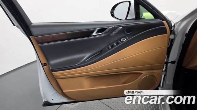 Genesis G80 2022 — photo 14