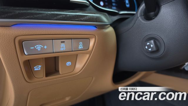 Genesis G80 2022 — photo 28