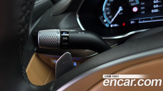 Genesis G80 2022 — photo 29