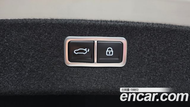 Genesis G80 2022 — photo 31