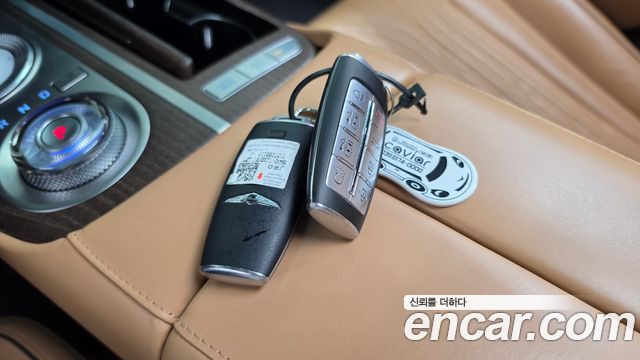 Genesis G80 2022 — photo 35