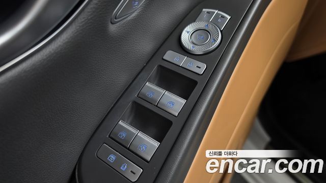 Genesis G80 2022 — photo 36