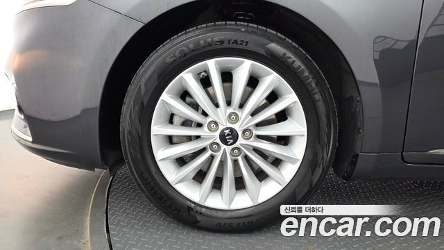 Kia K7 2016 — photo 5