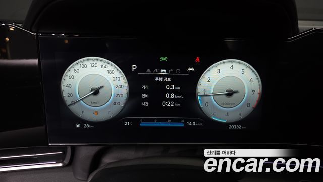 Hyundai AVANTE 2023 — photo 11