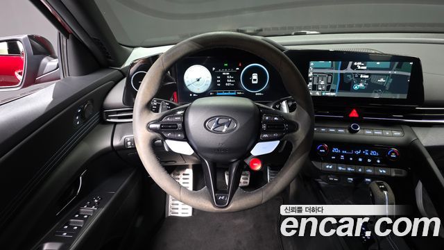 Hyundai AVANTE 2023 — photo 19