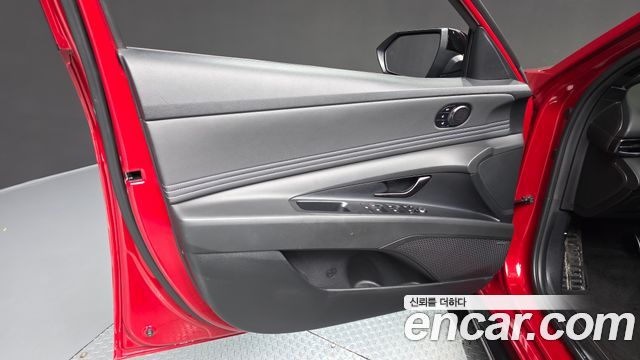 Hyundai AVANTE 2023 — photo 14
