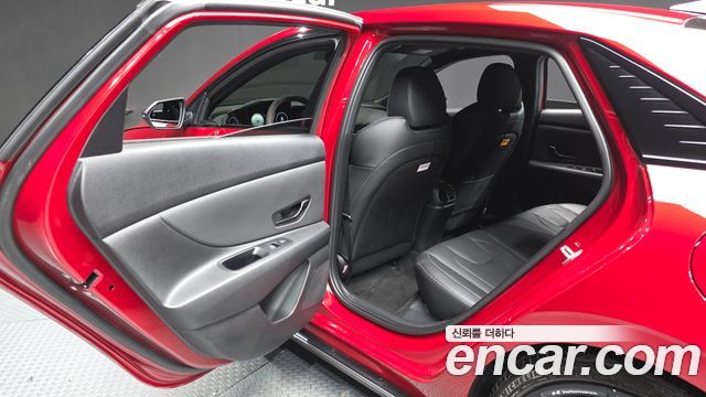Hyundai AVANTE 2023 — photo 16