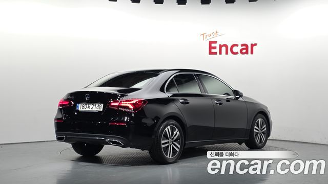 Mercedes-Benz A-Class 2021 — photo 2