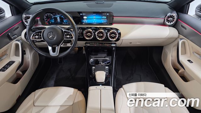 Mercedes-Benz A-Class 2021 — photo 7