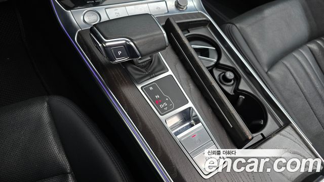 Audi A6 2020 — photo 12