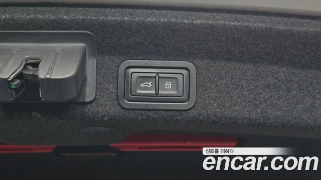 Audi A6 2020 — photo 25