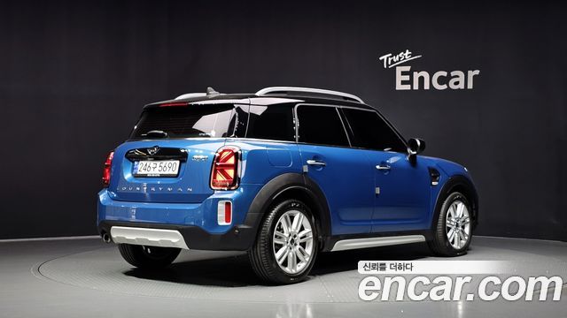 Mini Countryman 2023 — photo 2