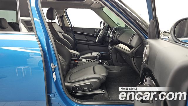 Mini Countryman 2023 — photo 17