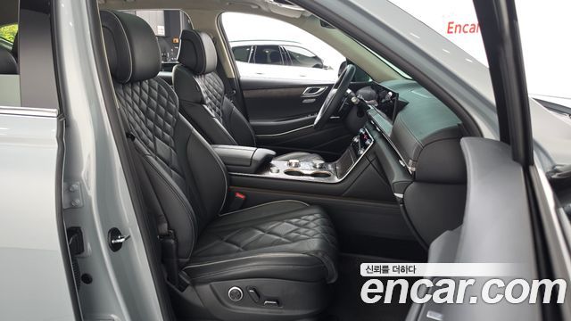 Genesis GV80 2026 — photo 11
