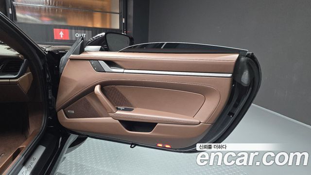 Porsche 911 2024 — photo 15