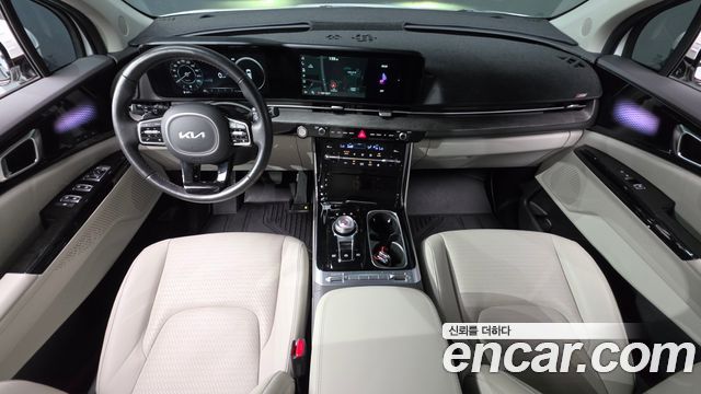 Kia Canival 2023 — photo 10