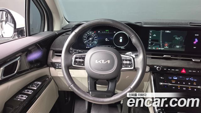 Kia Canival 2023 — photo 19