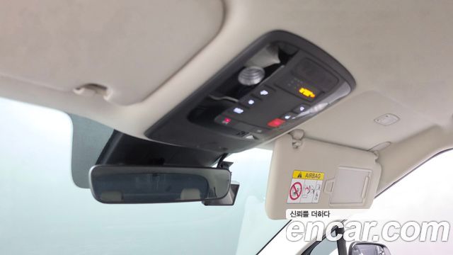 Kia Canival 2023 — photo 23