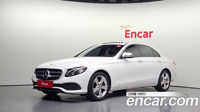 Mercedes-Benz E-Class 2017 — photo 1
