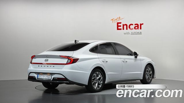 Hyundai Sonata 2023 — photo 2
