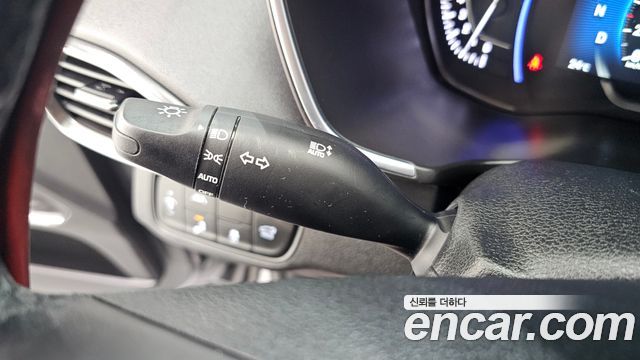 Hyundai Santafe 2019 — photo 24