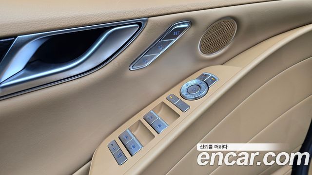 Genesis G80 2025 — photo 28