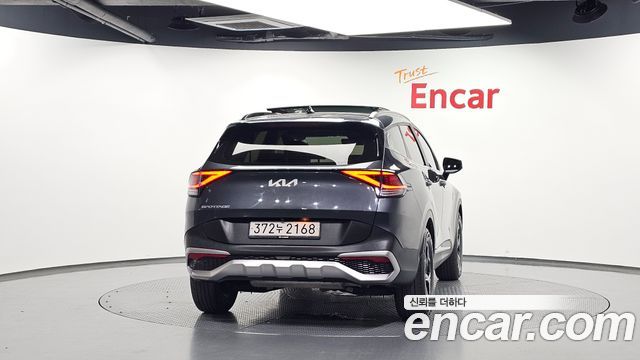 Kia Sportage 2023 — photo 4