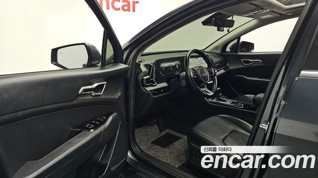 Kia Sportage 2023 — photo 13