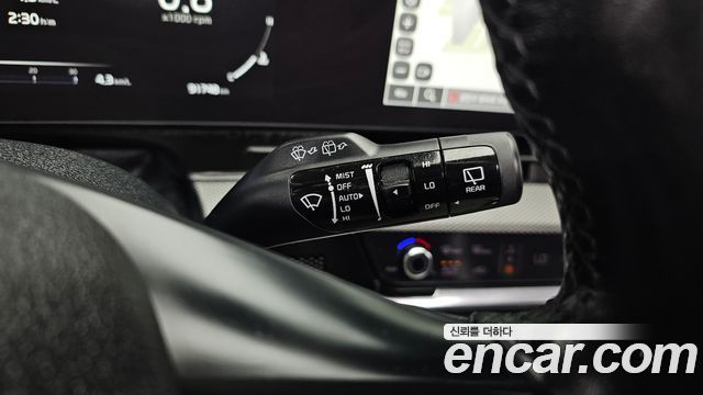 Kia Sportage 2023 — photo 28