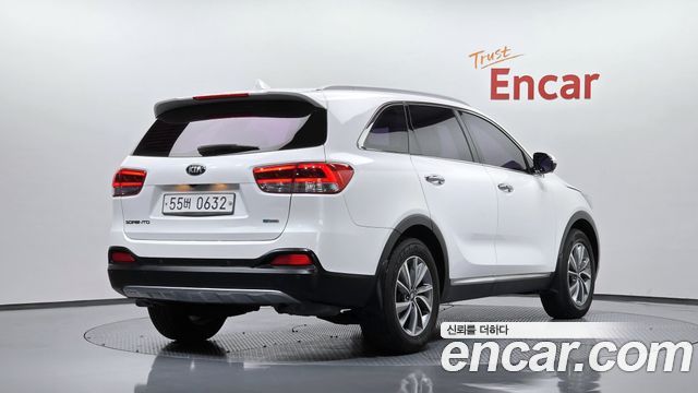 Kia Sorento 2016 — photo 2