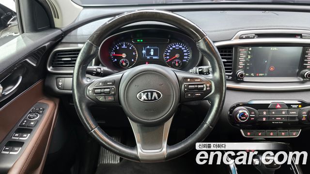 Kia Sorento 2016 — photo 19