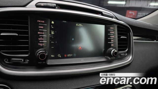 Kia Sorento 2016 — photo 20