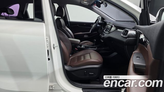 Kia Sorento 2016 — photo 16