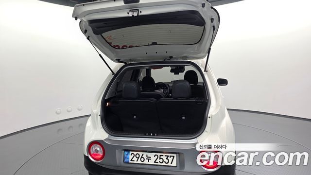 Hyundai Casper 2023 — photo 35