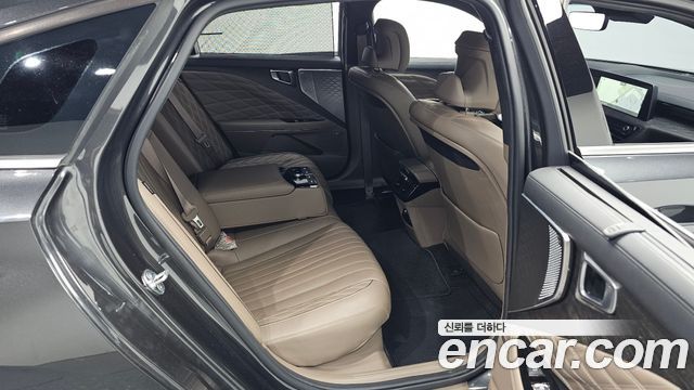 Kia K8 2022 — photo 17