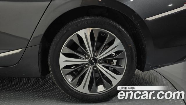 Kia K8 2022 — photo 7